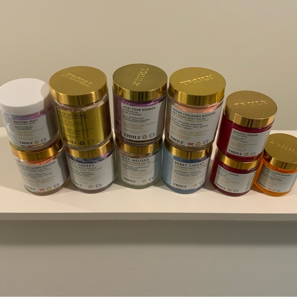 TRULY Skincare Moisturizer Set - Gold, White, Pink, Red, Blue - Picture 2 of 6